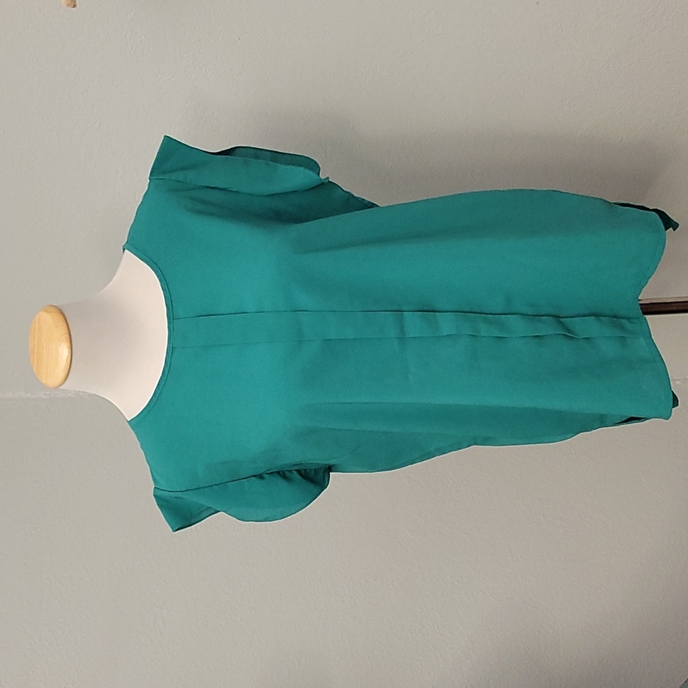 Cap sleeve Green Blouse - Picture 1 of 4